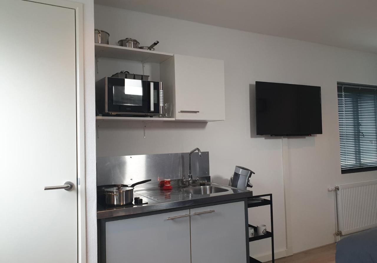 Sunset Apartment *